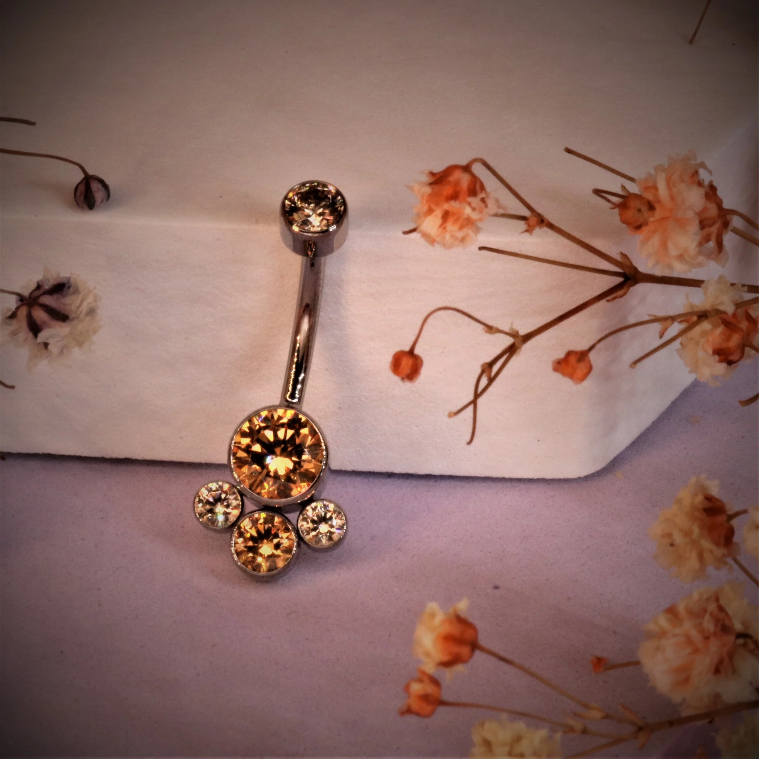 TITANIUM OPAL NAVEL CLUSTER 14GA - Image 3