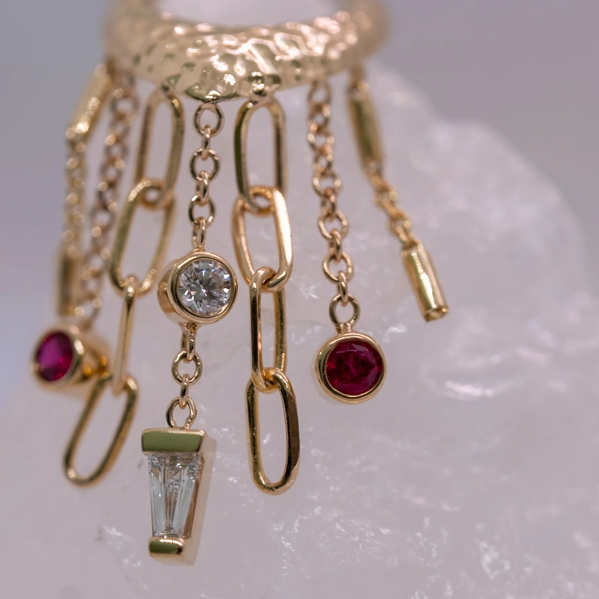 BVLA Defy Gravity Hinge Ring - Image 3