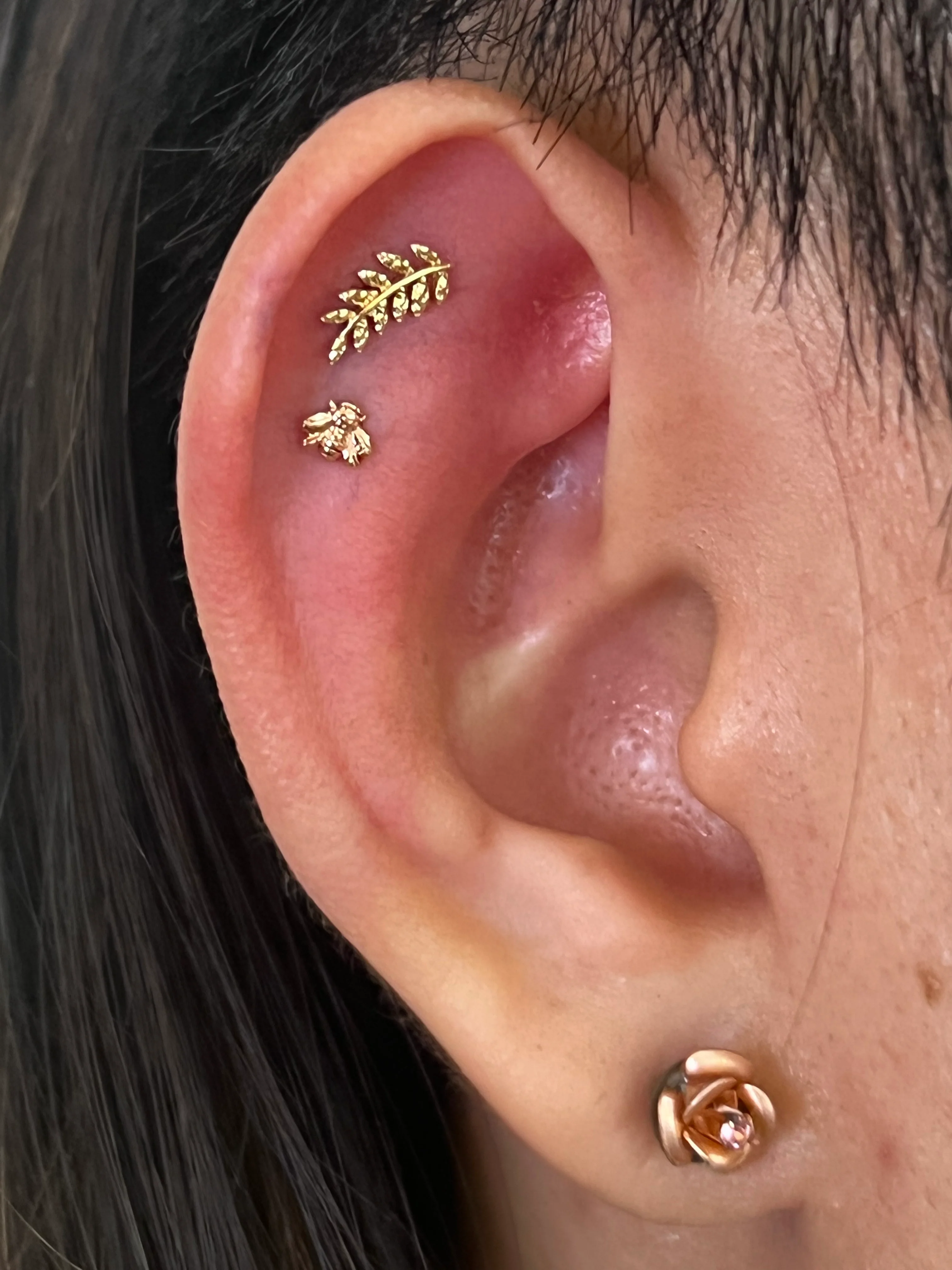 Junipurr Jewelry Mini Bee - Image 6